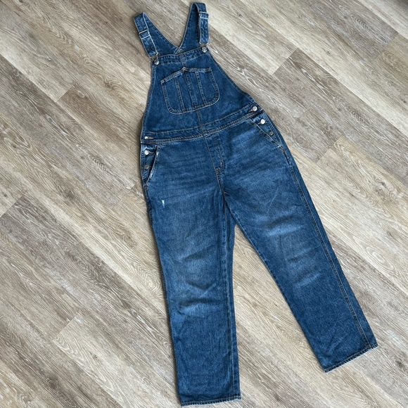 Old Navy Overalls. Size 10. Blue. No rips, slight distressed spot. - Picture 2 of 5